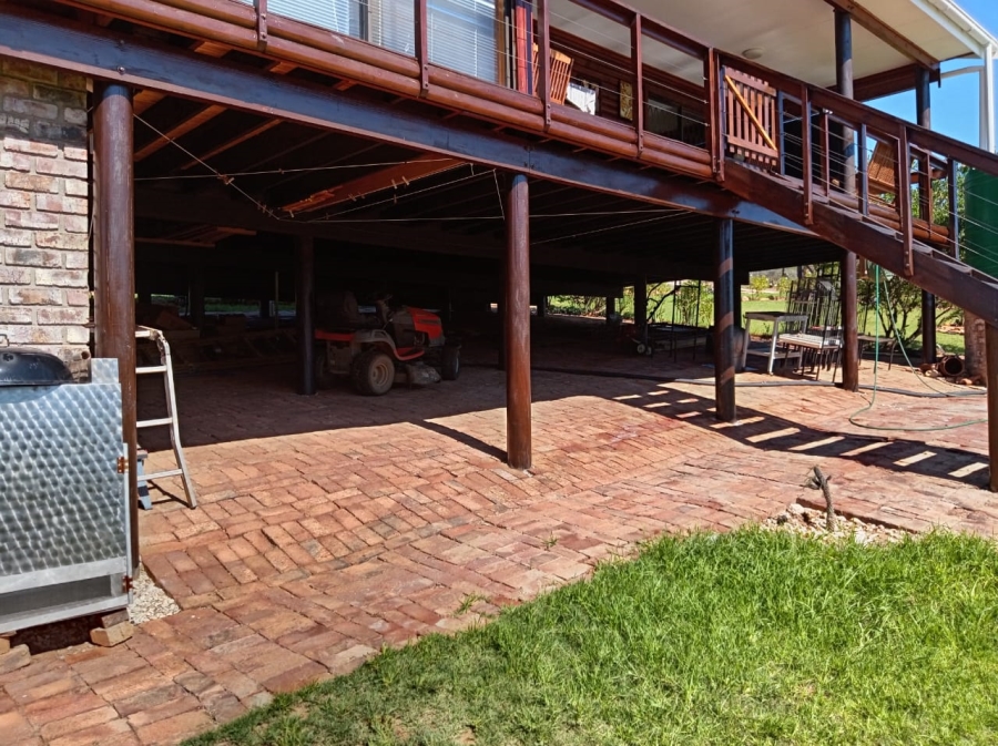 3 Bedroom Property for Sale in Joubertina Eastern Cape